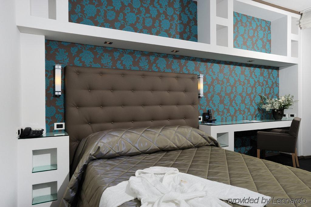 Roma Dreaming Aparthotel Номер фото