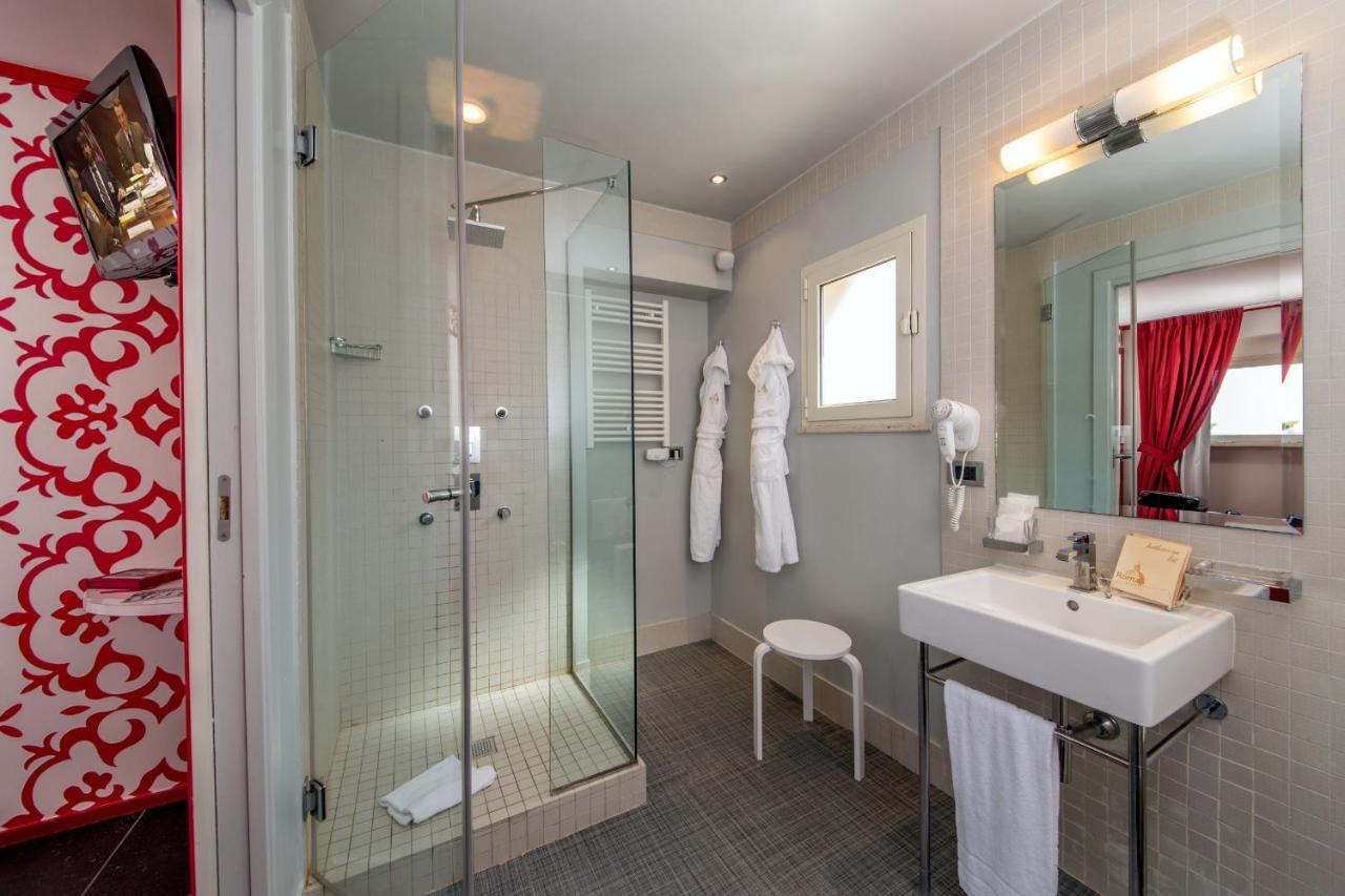 Roma Dreaming Aparthotel Номер фото